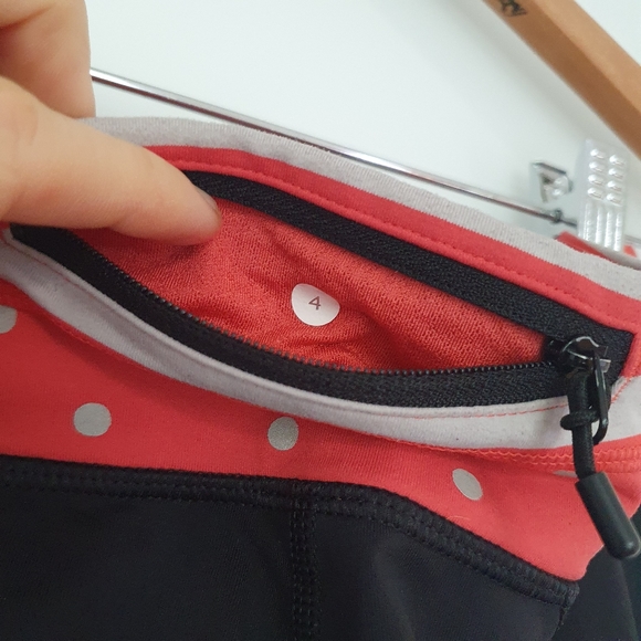 Lululemon Seawheeze Inspire Crop - Picture 6 of 7